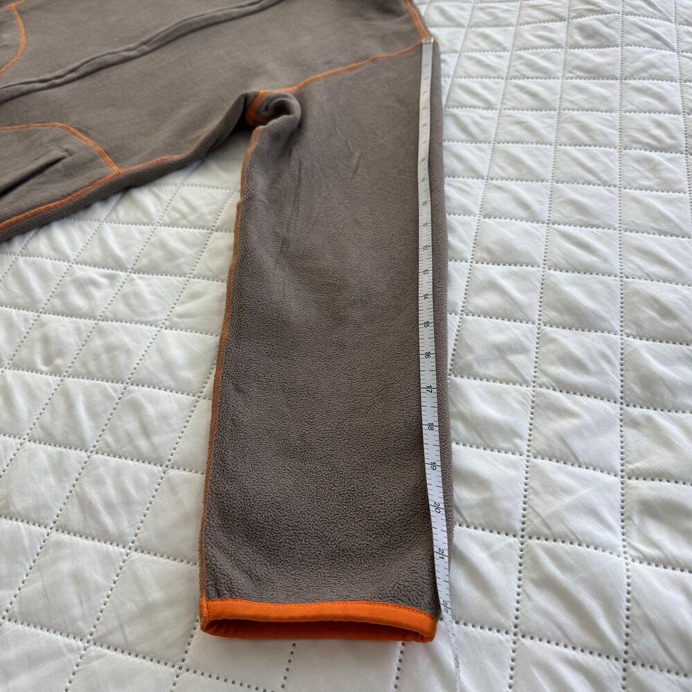 Uniqlo Reversible Fleece Jacket Womens M Gray Orange Full Zip Soft Outdoor Japan - Picture 11 of 11